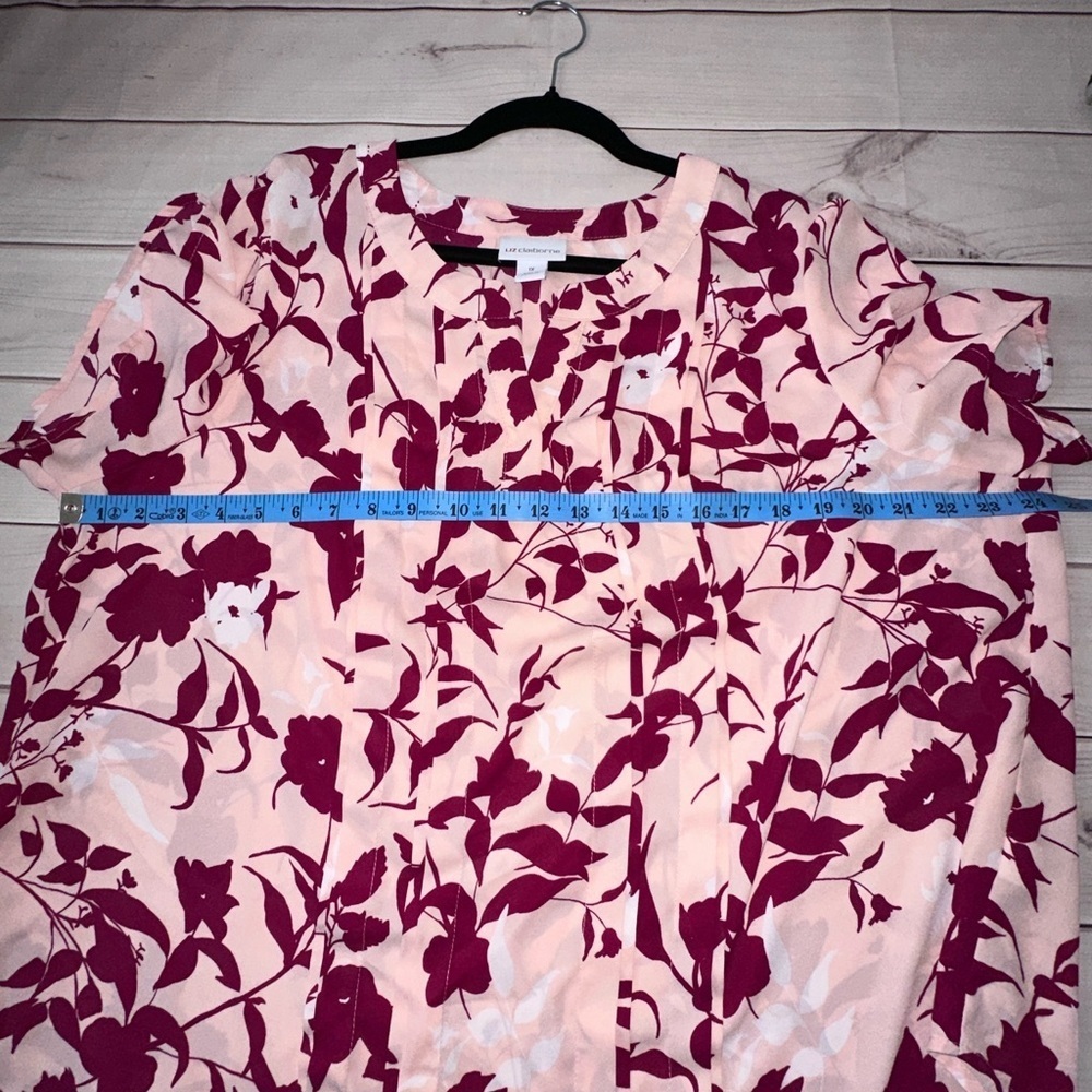 Liz Claiborne Pink and White Floral Blouse Size 1X Office Summer Career Church - Picture 5 of 6